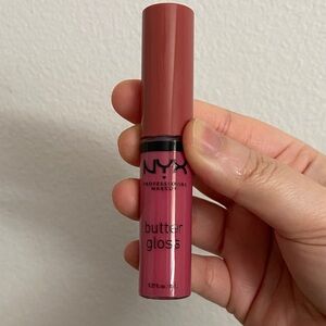 NYX Butter Gloss - Mauve Delight